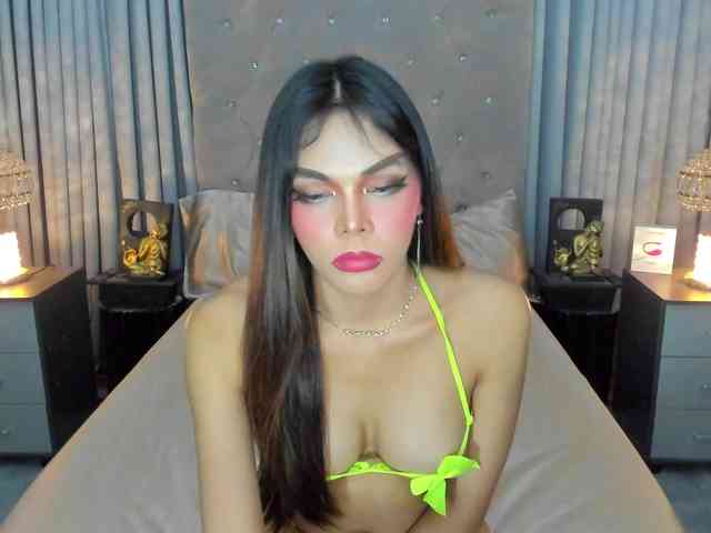 GabriellaQueensl... Live Webcam on BongaCams