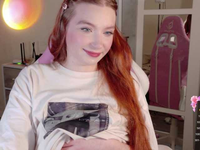 cinnabongirl's BongaCams show and profile