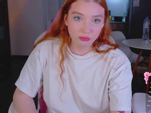cinnabongirl's BongaCams show and profile