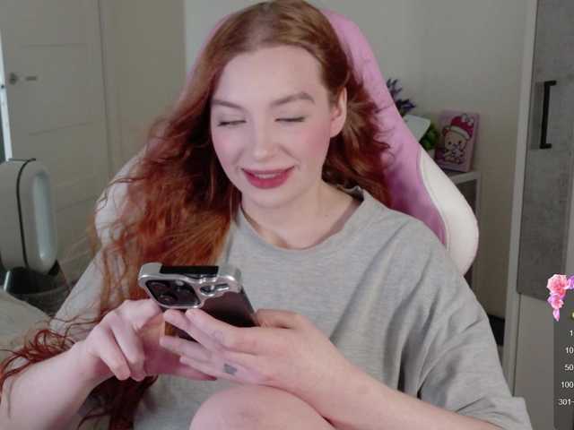 cinnabongirl's BongaCams show and profile