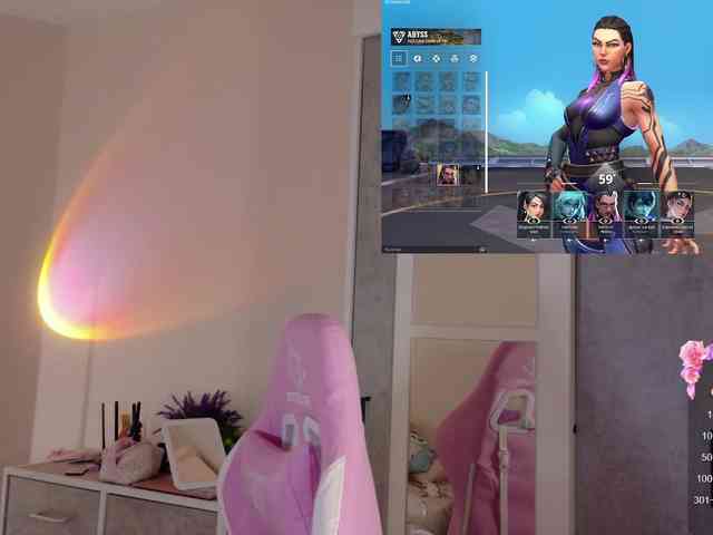 cinnabongirl Live Webcam on BongaCams