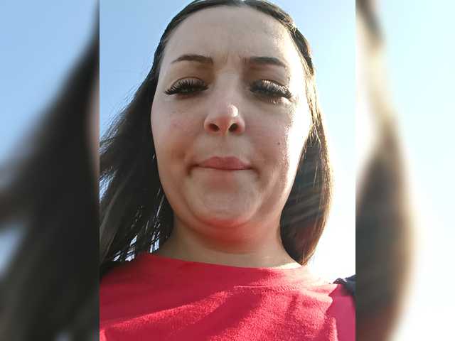 Samyra--Angel's BongaCams show and profile