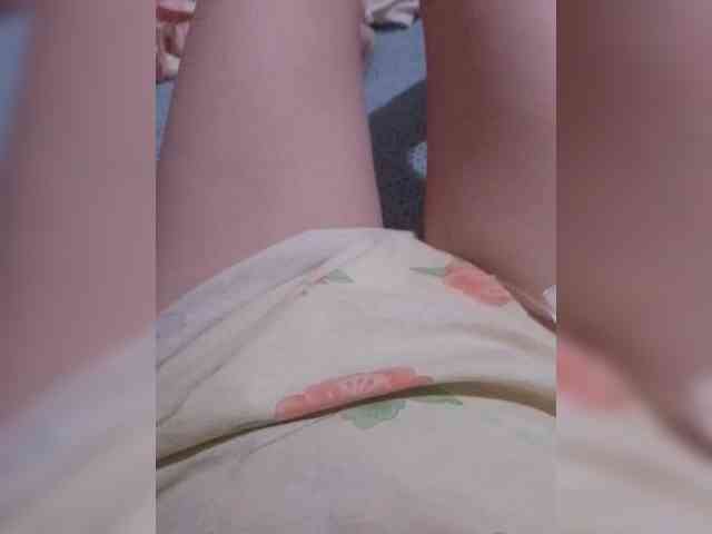 Kira_999 webcam