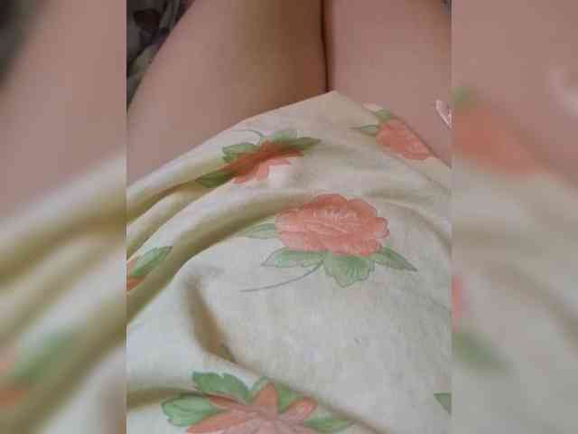 Kira_999 webcam