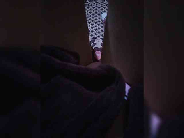 _Kira_ webcam