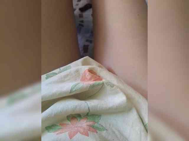 Kira_999 webcam