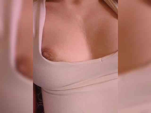 Kira_999 webcam