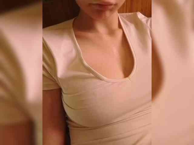 Kira_999 webcam