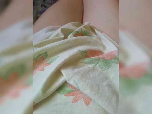 Kira_999 webcam