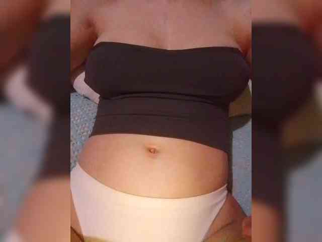 Kira_999 webcam