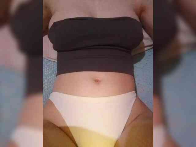 Kira_999 webcam