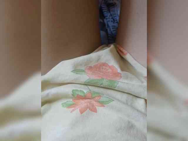 Kira_999 webcam