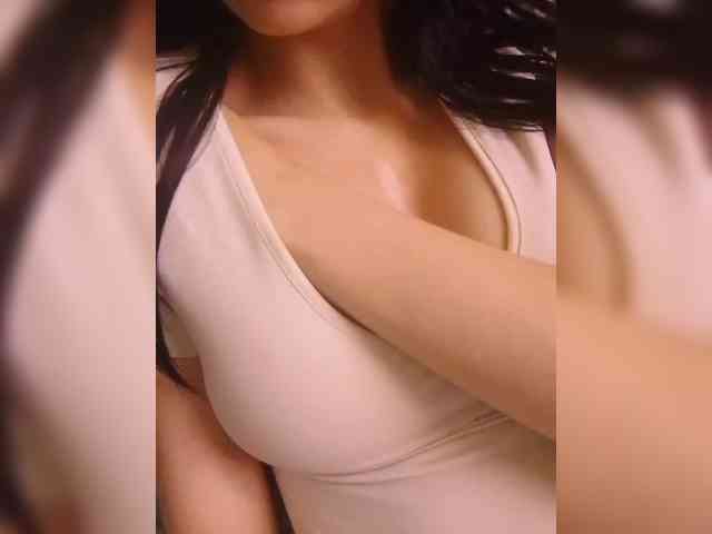 Kira_999 webcam