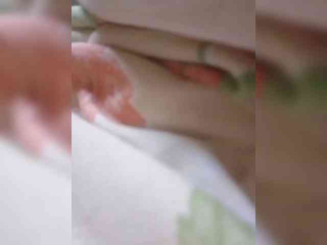 Kira_999 webcam