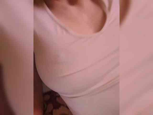 Kira_999 webcam