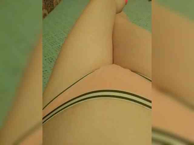 Kira_999 webcam