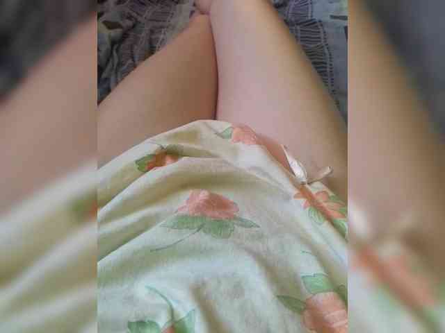 Kira_999 webcam