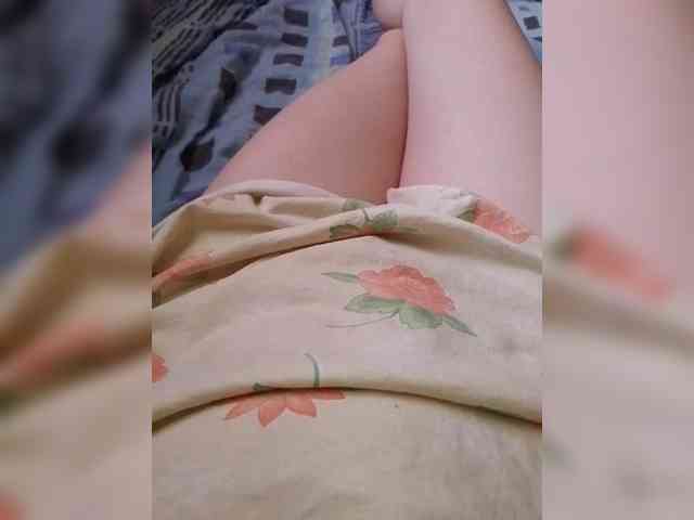 Kira_999 webcam