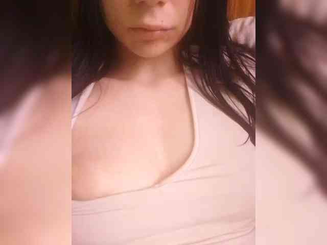 Kira_999 webcam