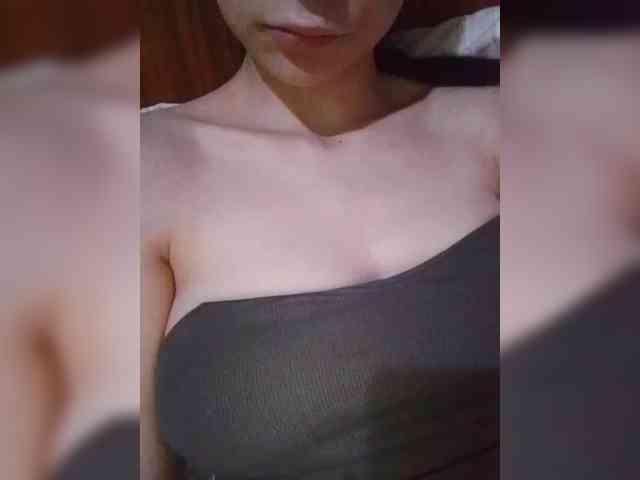 Kira_999 webcam