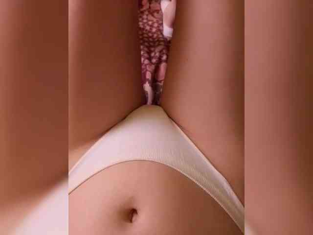 Kira_999 webcam