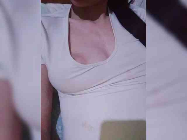 Kira_999 webcam