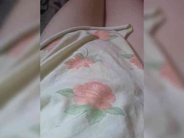 Kira_999 webcam