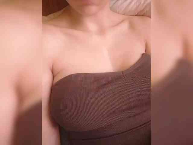 businkakira Live Webcam on BongaCams