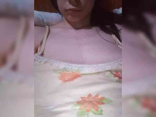 Kira_999 webcam