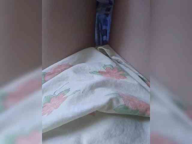 Kira_999 webcam