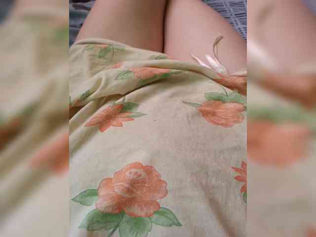 Kira_999 webcam