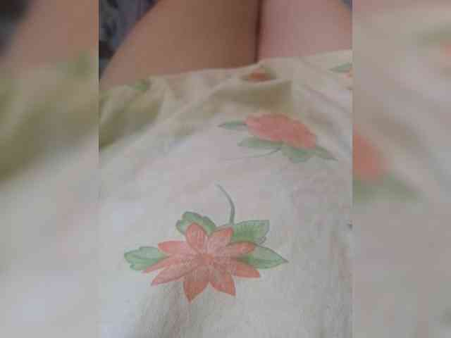 Kira_999 webcam