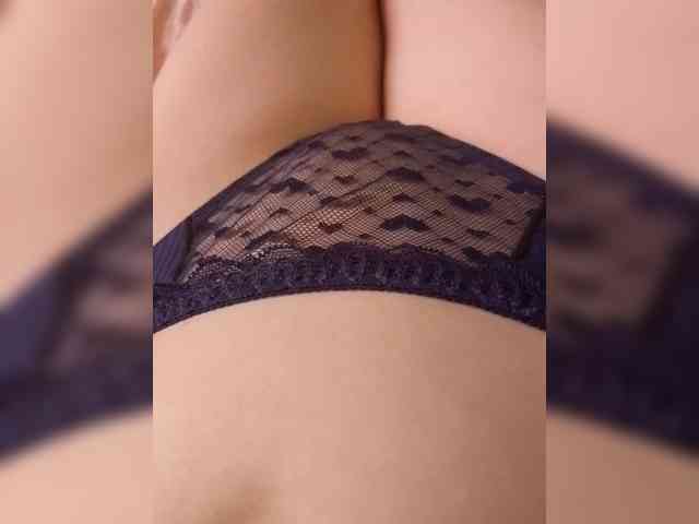 Kira_999 webcam