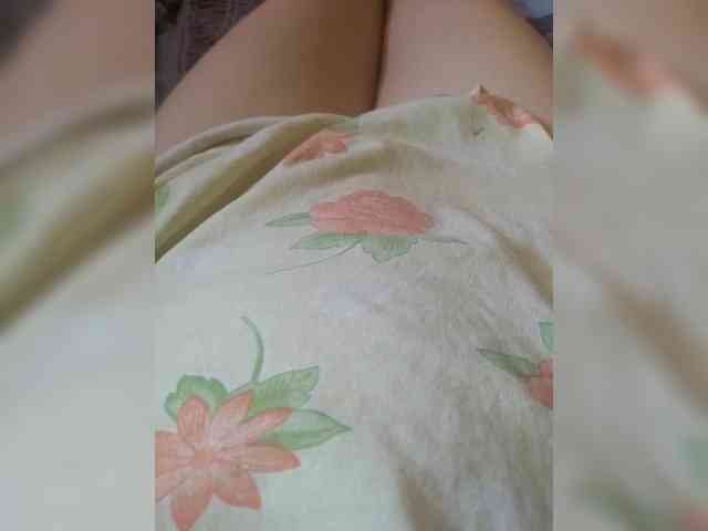 Kira_999 webcam