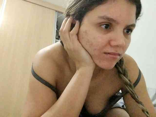 Isabelly08ty webcam
