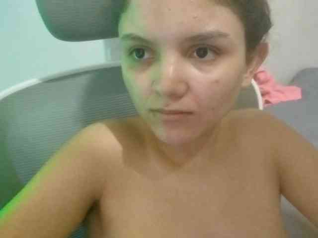 Isabelly08ty webcam