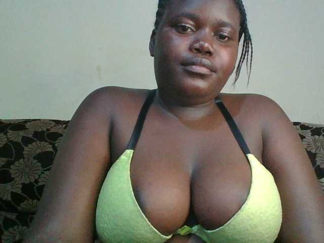 Alyabeiby webcam bongacams model stream image