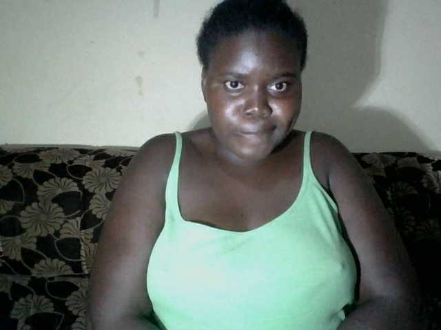 Alyabeiby webcam bongacams model stream image