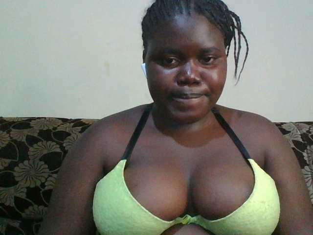 Alyabeiby webcam bongacams model stream image