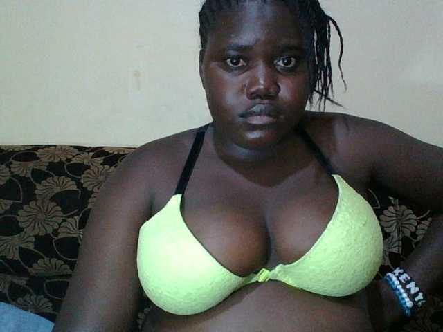 Alyabeiby webcam bongacams model stream image