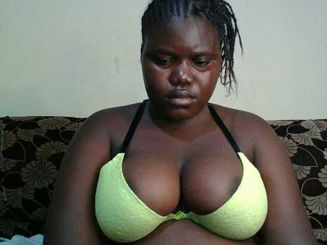 Alyabeiby webcam bongacams model stream image