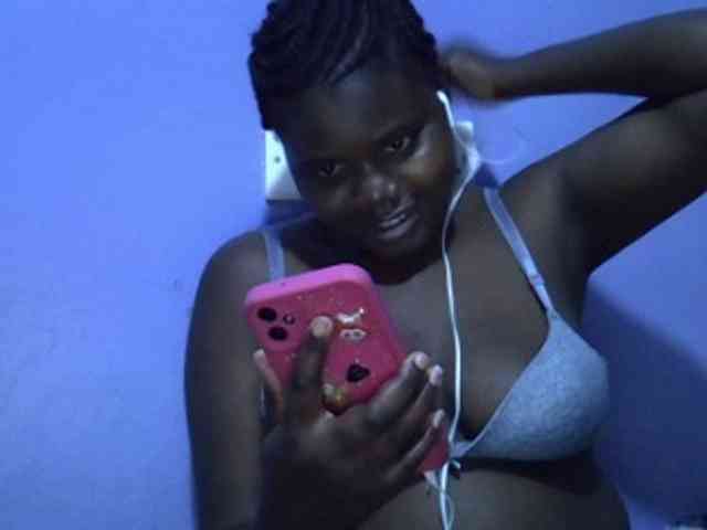 Alyabeiby webcam