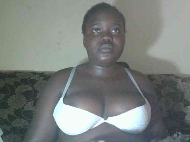 Alyabeiby Live Webcam on BongaCams