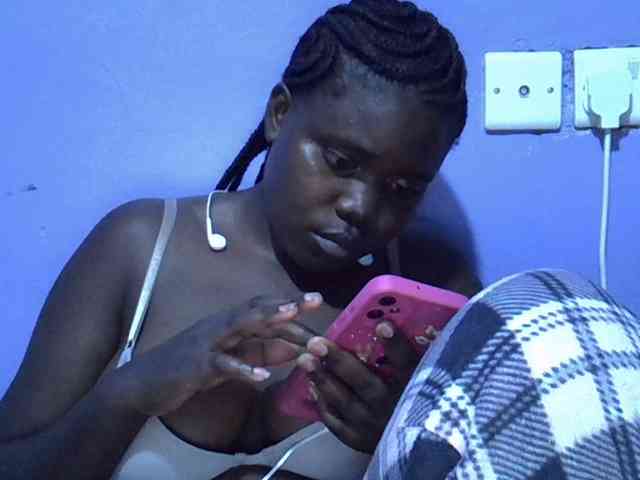 Alyabeiby webcam