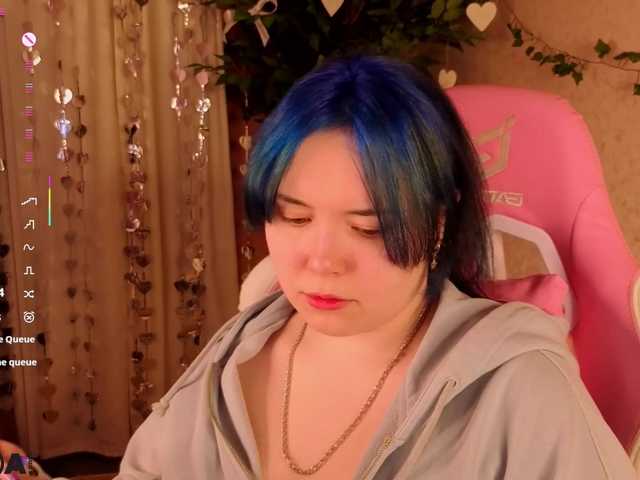 Darsi-Dars's BongaCams show and profile