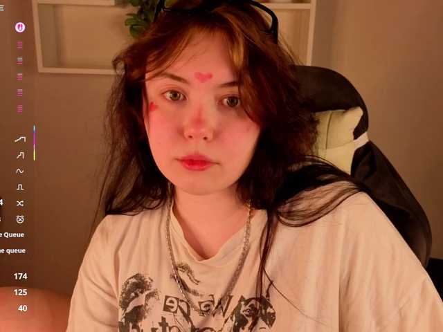 Darsi-Dars's BongaCams show and profile