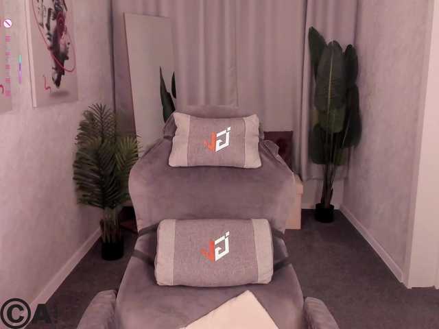 Darsi-Dars's BongaCams show and profile