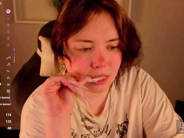 Darsi-Dars's BongaCams show and profile