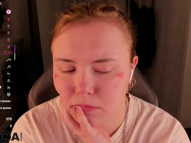 Darsi-Dars's BongaCams show and profile