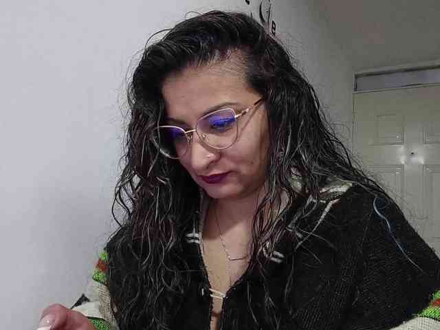 KristellCasalla webcam